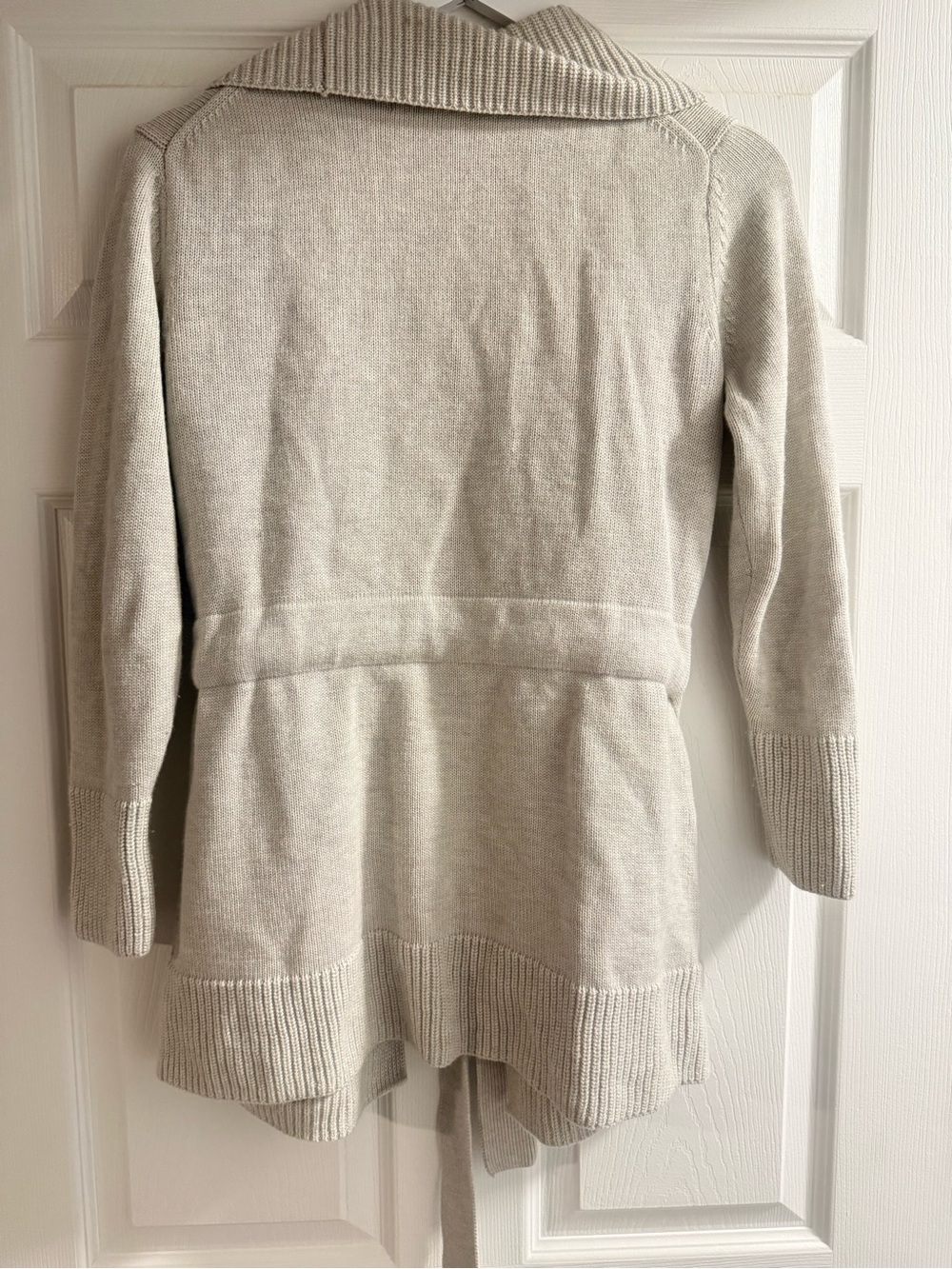 Banana Republic Light Cream Ribbed Shawl Collar Belted Cardigan XS Petite - Picture 3 of 5
